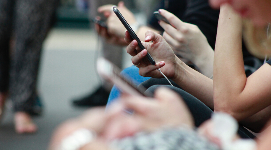 Uusi haavoittuvuus käyttää puhelimen SIM-kortin OTA-komentoja blogitekstin kansikuva